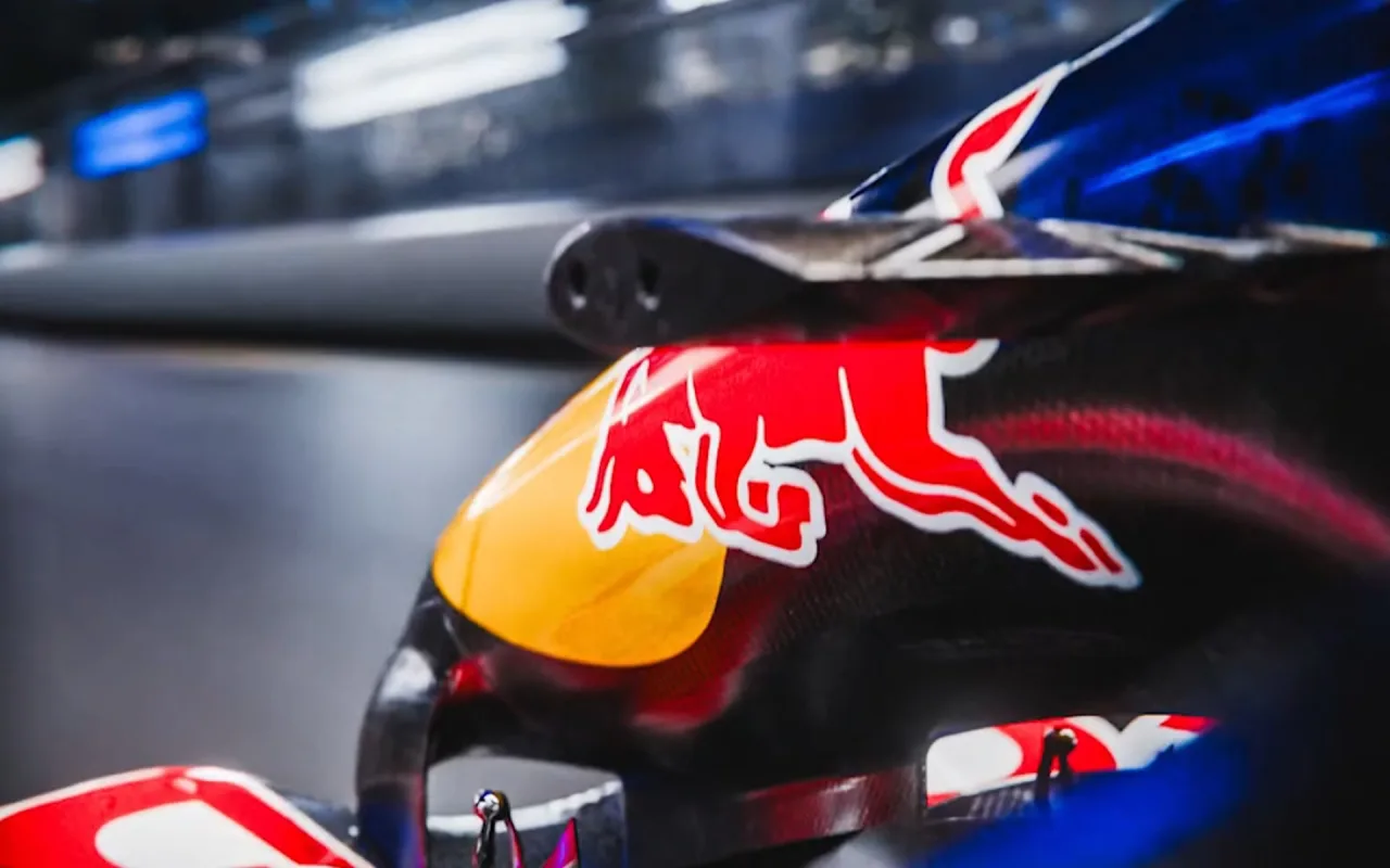 Red Bull live wallpaper preview