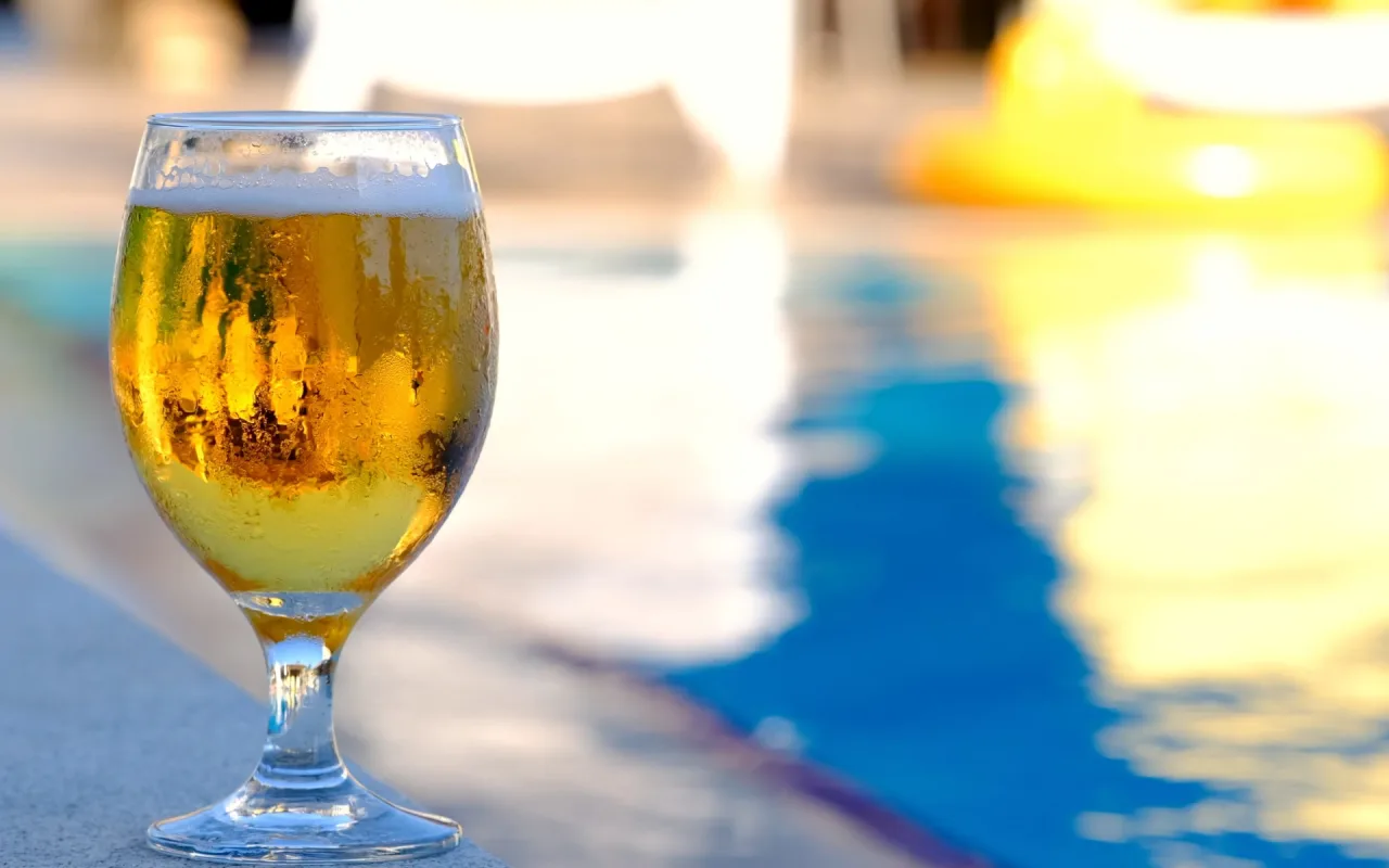 Cold Beer live wallpaper preview