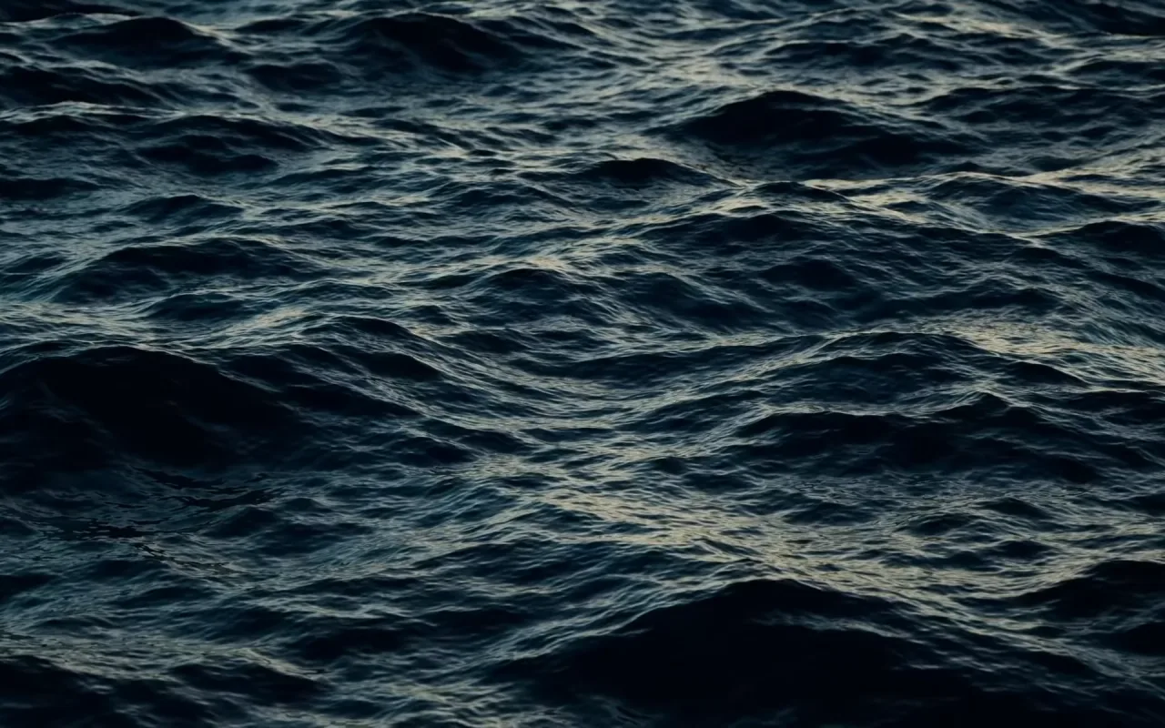 Dark Water live wallpaper preview