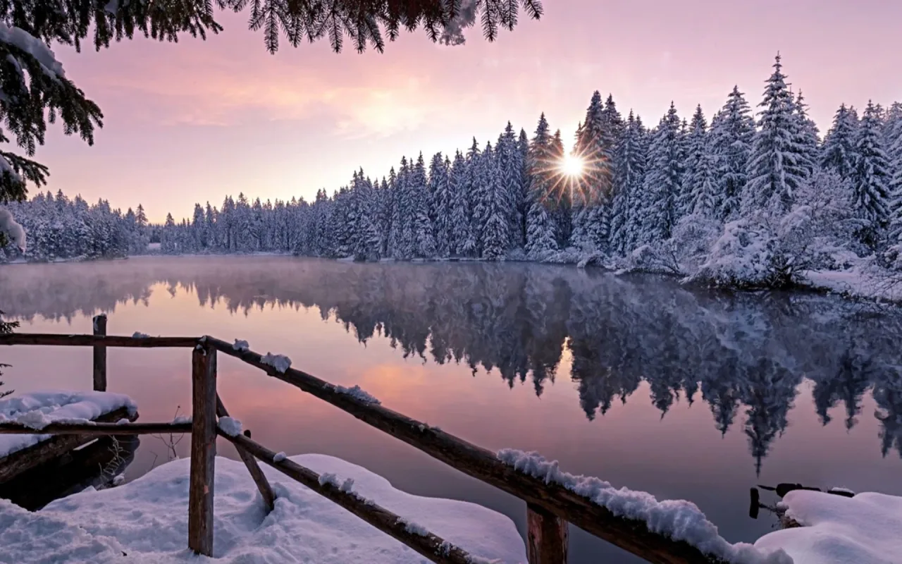 Snowy Pond Sunrise live wallpaper preview
