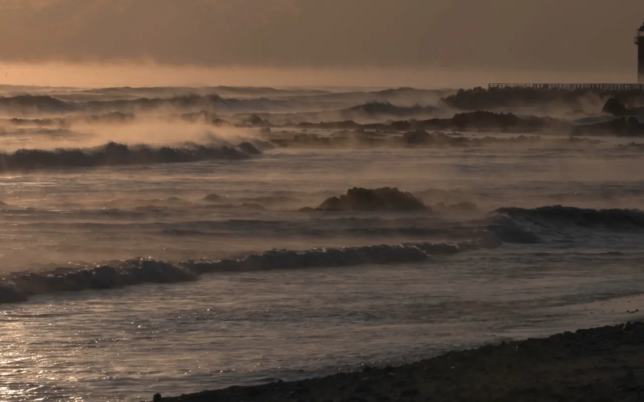Lighthouse Bay live wallpaper preview