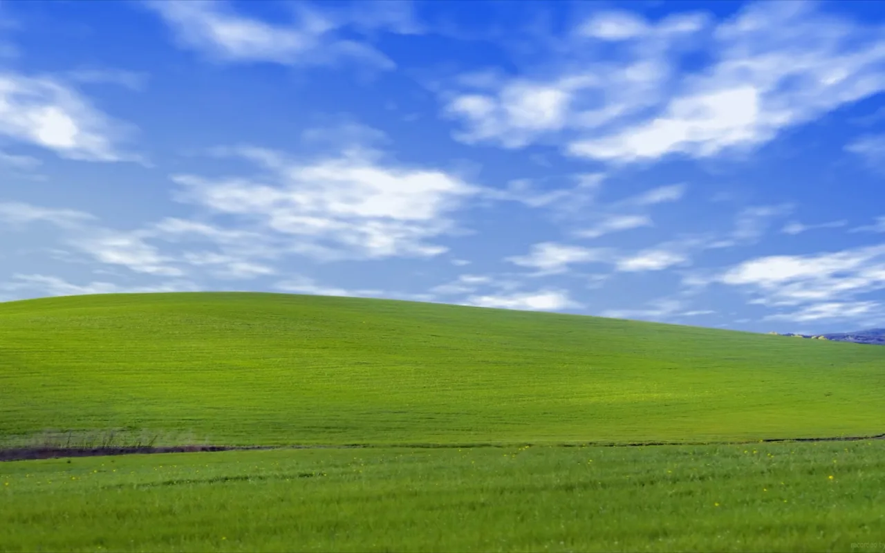 Windows Bliss live wallpaper preview