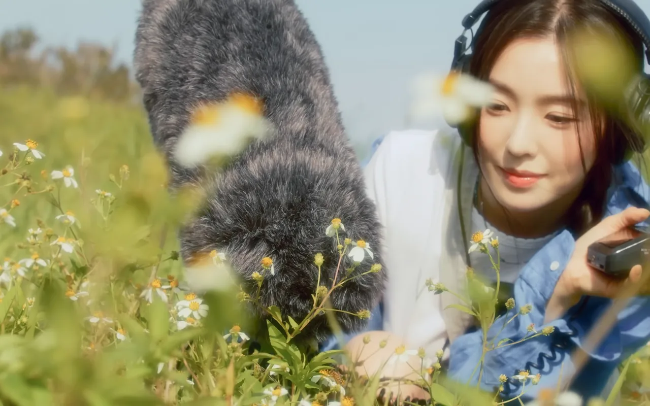 Irene live wallpaper preview