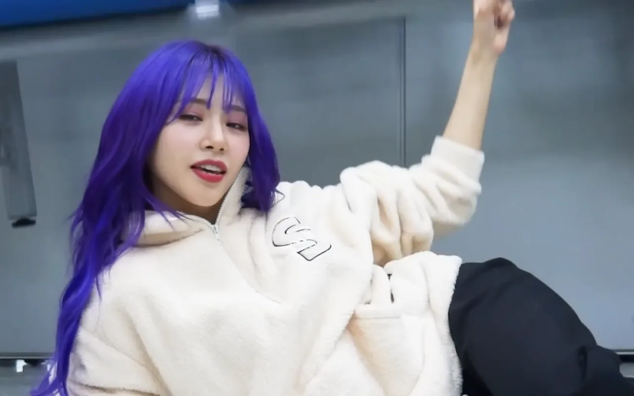 Jiu live wallpaper preview
