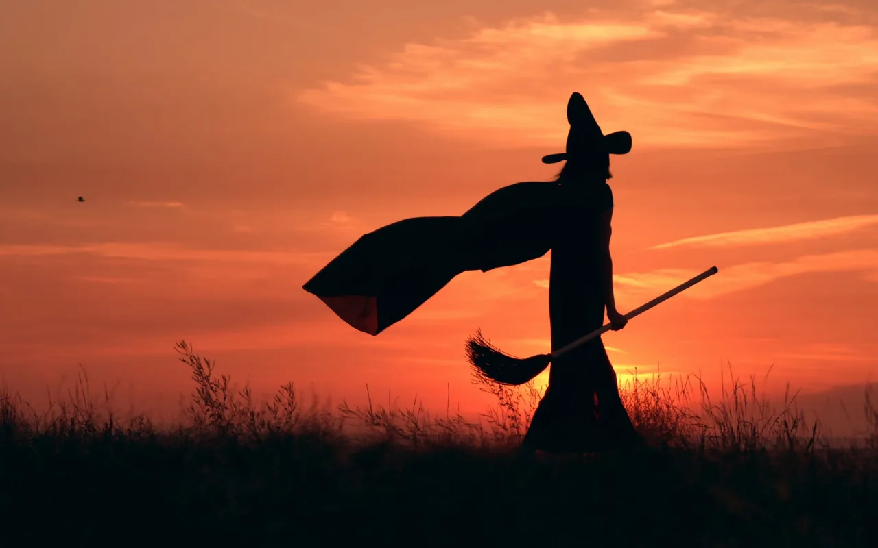 Halloween Is Coming live wallpaper preview