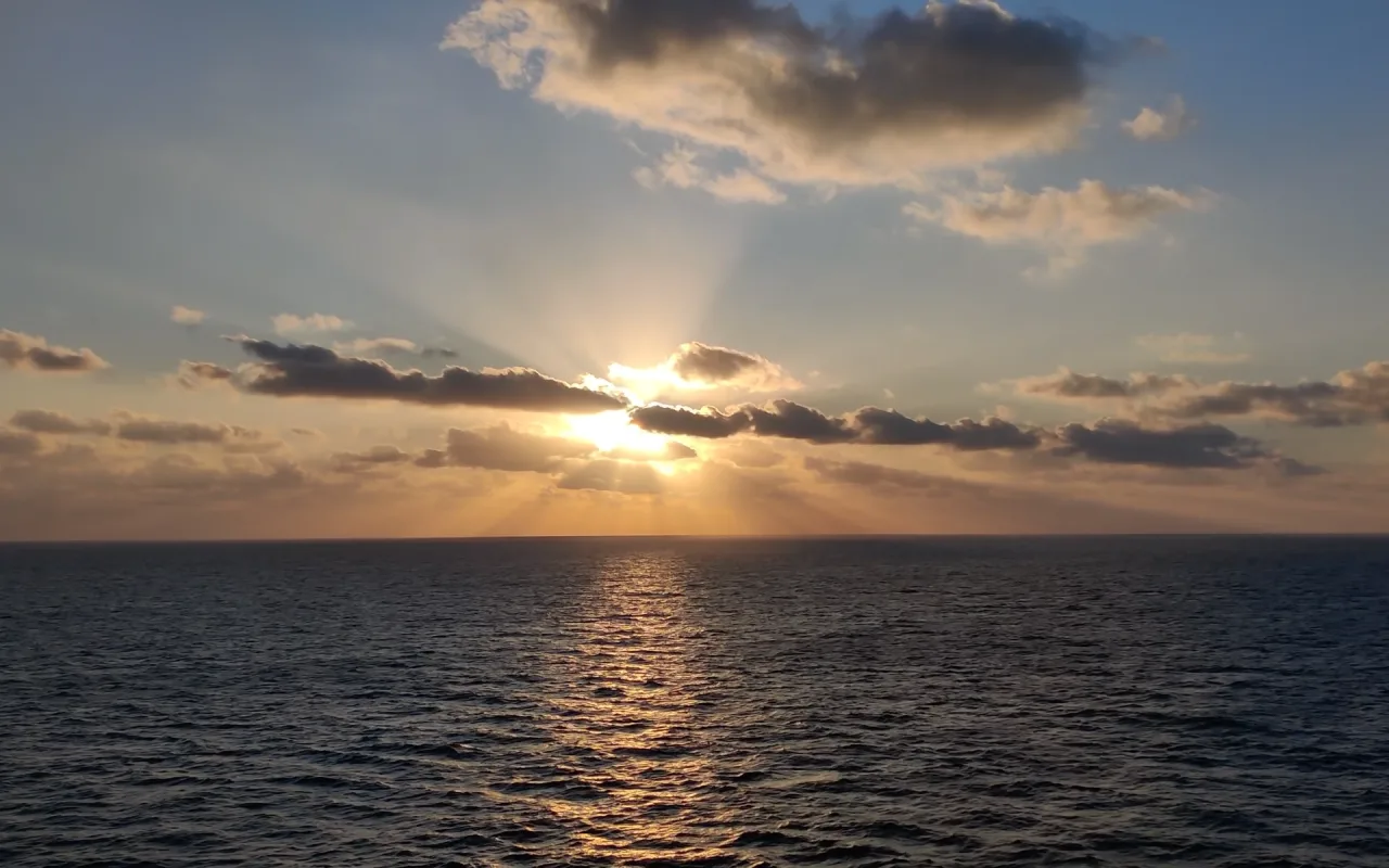 Ocean Sunset live wallpaper preview