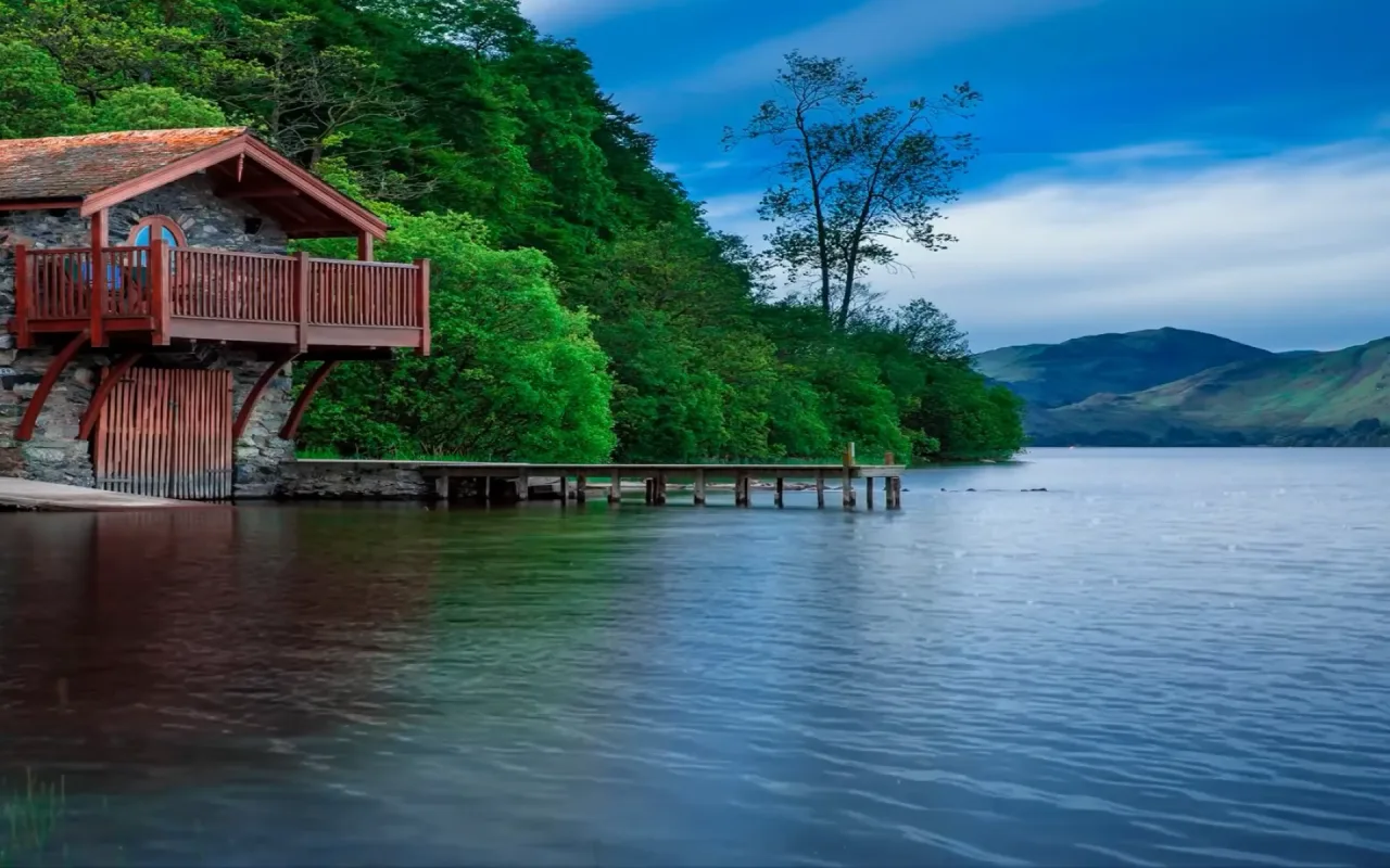 Cabin Lake live wallpaper preview