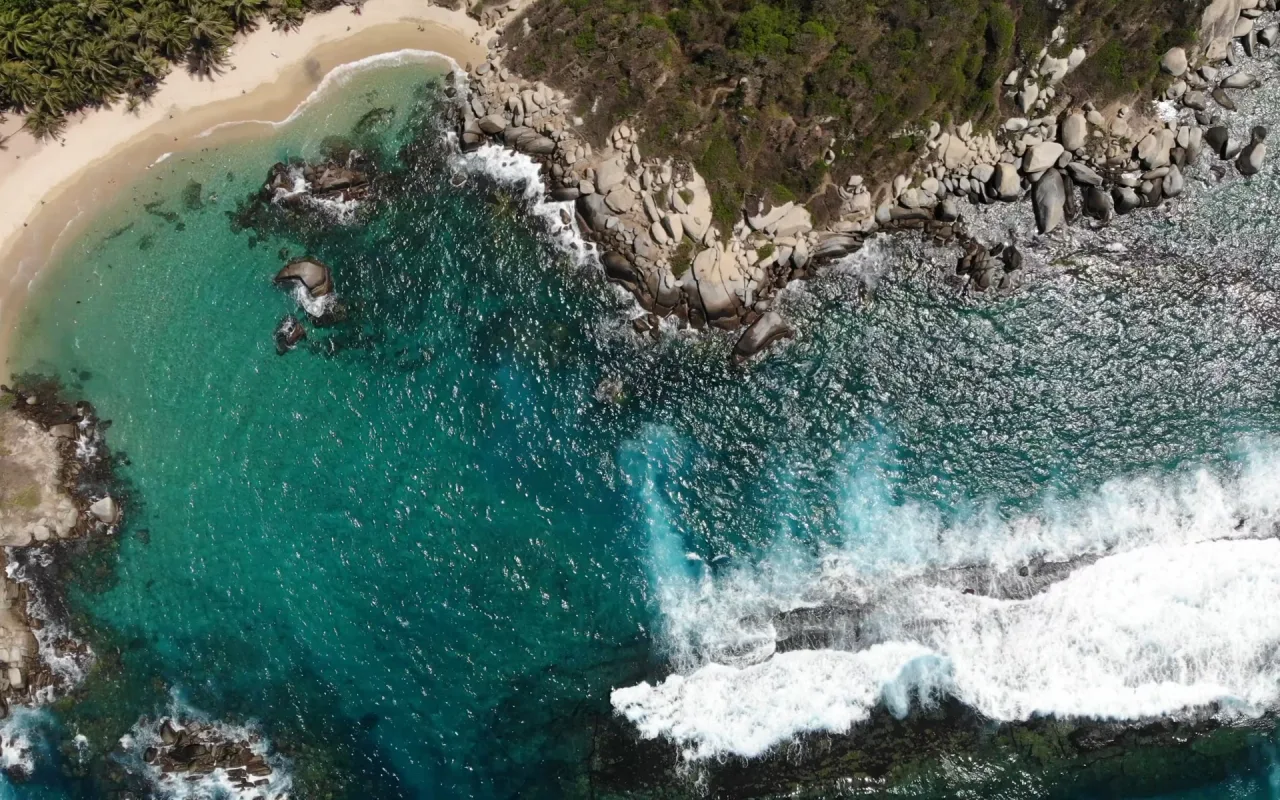 Beach In Colombia live wallpaper preview