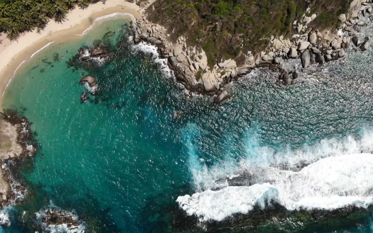 Beach In Colombia live wallpaper preview
