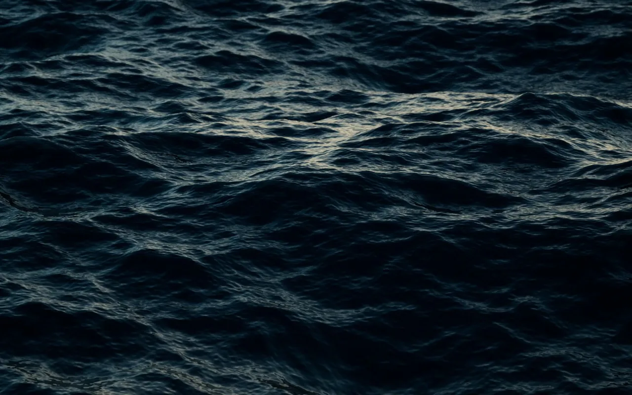 Dark Water live wallpaper preview